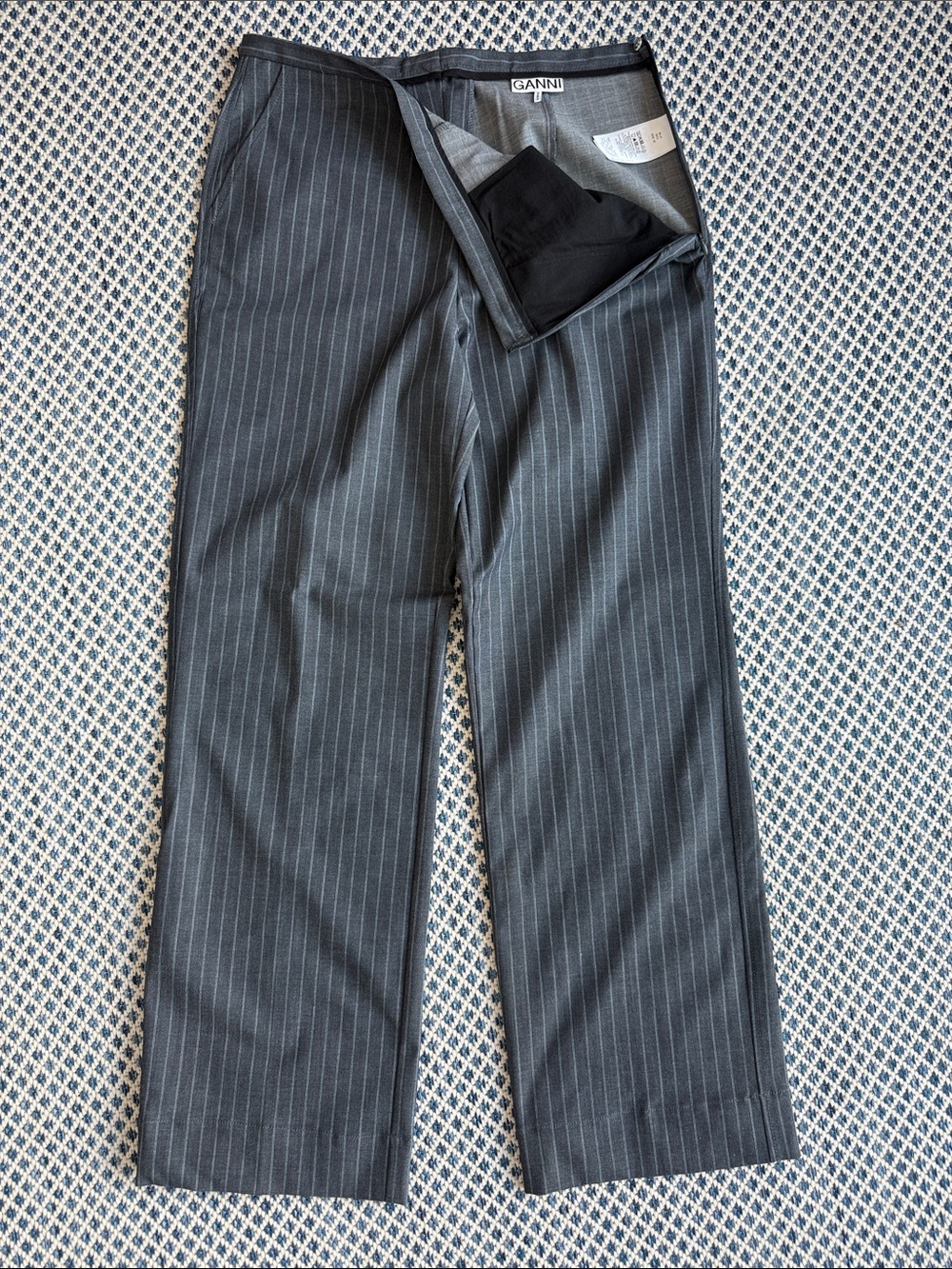GANNI Trendy Charcoal Pinstripe Wide-Leg Dress Pants (Very Well Made)